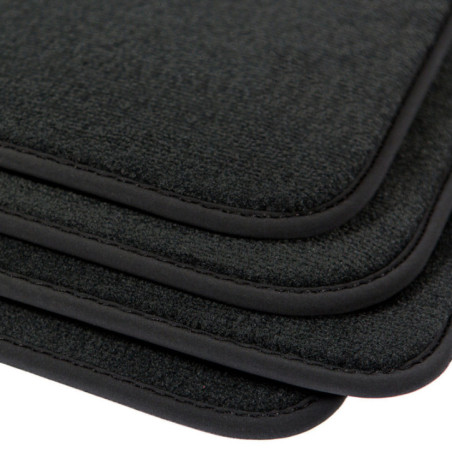 Dywaniki welurowe linia Exclusive do Renault Grand Scenic 2003-2009 – 1 Gen – Czarne