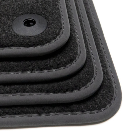 Dywaniki welurowe linia Exclusive do Subaru Forester 2008-2013 – 3 Gen – Czarne