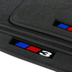 Dywaniki welurowe do BMW Serii 3 - 1975-1984 - E21 - Czarne 3 Logo