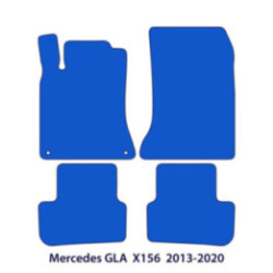 Dywaniki welurowe do Mercedes GLA 2013-2020 - X156 - Czarne