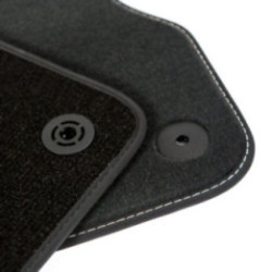 Dywaniki welurowe do Audi Q6 & SQ6 e-tron SUV & Sportback - GF - Srebrne przeszycia