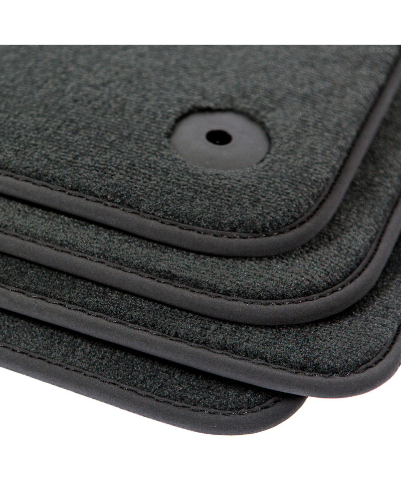 Dywaniki welurowe do Seat Cordoba - 2002-2009 -2 Gen -  Czarne