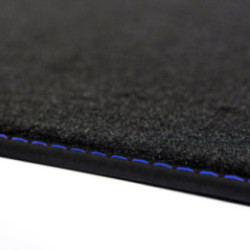 Dywaniki welurowe do BMW i3 - 2013-2022 - Niebieskie Przeszycia