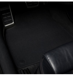 Dywaniki welurowe linia Exclusive do Nissan 350Z - 2002-2009 - Czarne