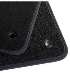 Dywaniki welurowe linia Exclusive do Dodge Charger - 2006-2010 - RWD - Czarne