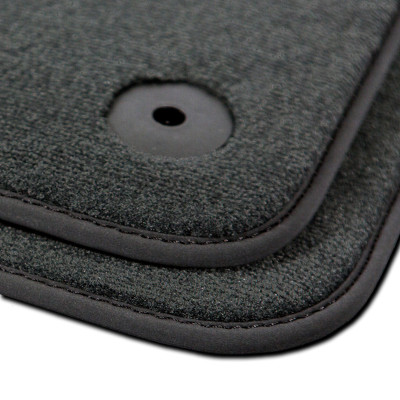 Dywaniki welurowe linia Premium do Audi R8 2007-2015 - 42 - Czarne