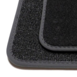 Dywaniki welurowe do Volvo 164 - 1968-1975 - Amazon - metka z flagą Szwecji