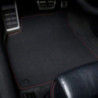 Dywaniki welurowe linia Premium do Jeep Grand Cherokee 2011-2021 - WK2 - Czerwone przeszycia