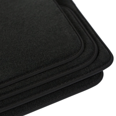 Dywaniki welurowe linia Premium do Land Rover Defender 90 - L663 - Czarne